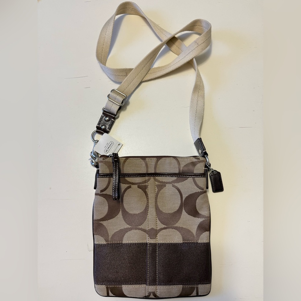 Coach Signature Swingpack crossbody bag brown beige canvas leather NEW
